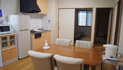 県庁前ゲストハウス